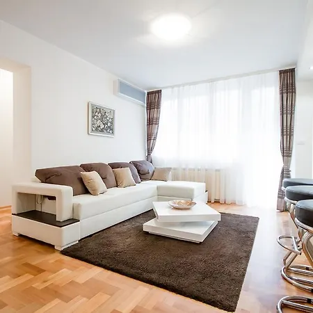 Apartment King Milan, Center *