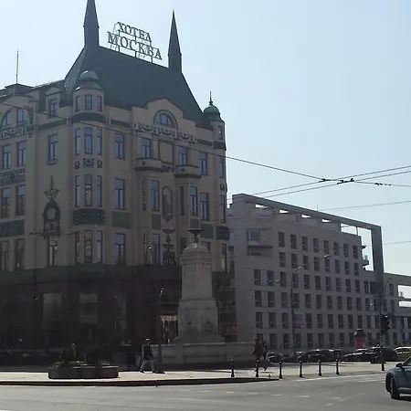 King Milan, Center 贝尔格莱德