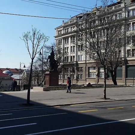 شقة King Milan, Center