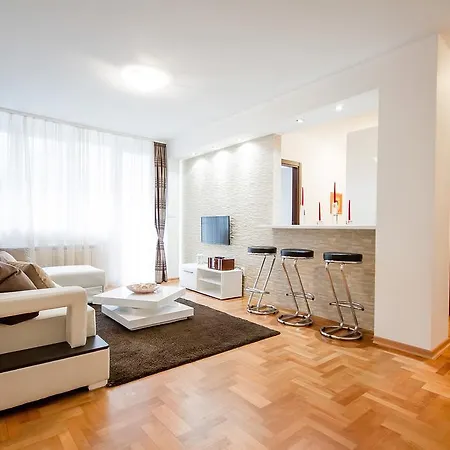 Apartment King Milan, Center *