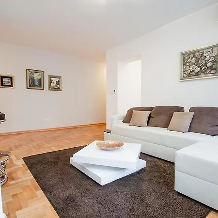 King Milan, Center 公寓 贝尔格莱德