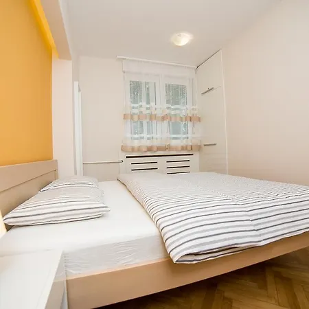 شقة King Milan, Center